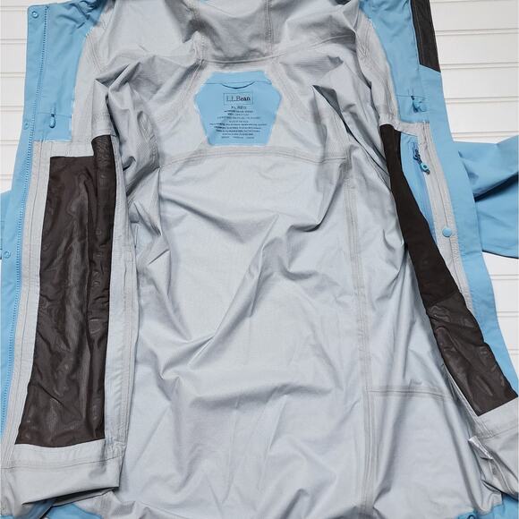 L.L. Bean Women's Cresta Stretch Rain Jacket - Picture 4 of 11